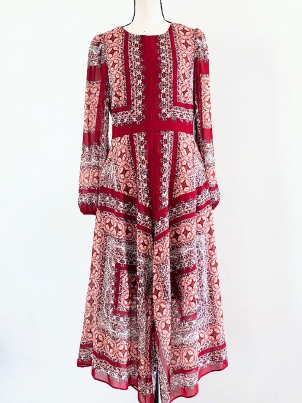 NWT Vince Camuto Medallion Print Chiffon Maxi Dress Handkerchief Hem Rust Size 6